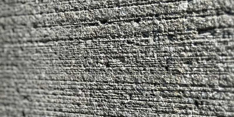 lineal-scratch-modern-finishes-stone